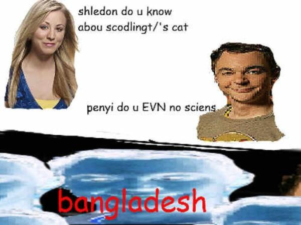 4562
