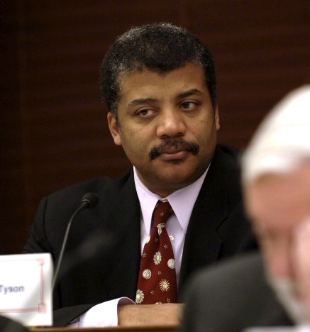 Neil_deGrasse_Tyson_-_NAC_Nov_2005.jpg