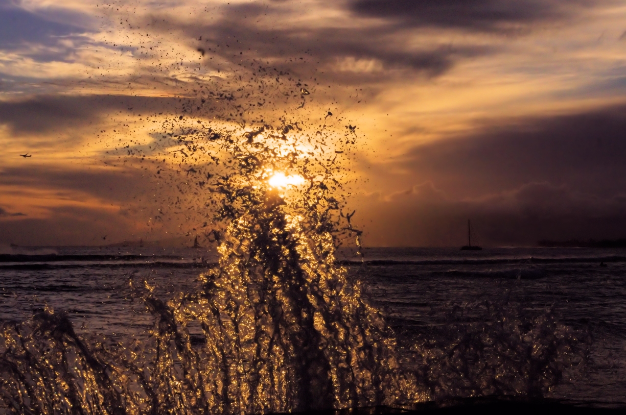 Waikiki%20wave.jpg
