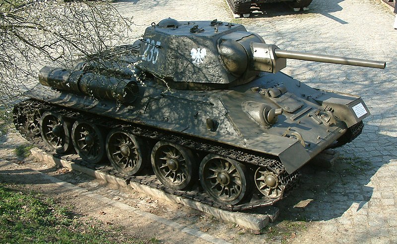 800px-T-34-76_RB8.JPG